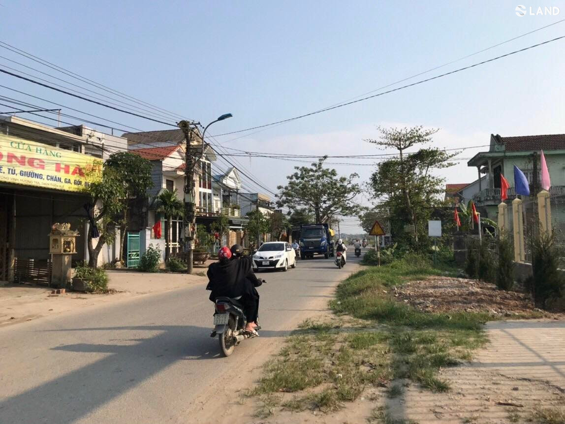 Bán đất mặt tiền đường Tỉnh lộ 4 khổ đẹp vuông vắn ngang 5,5m TDP Triều Sơn Nam, Hương Vinh, TP Huế