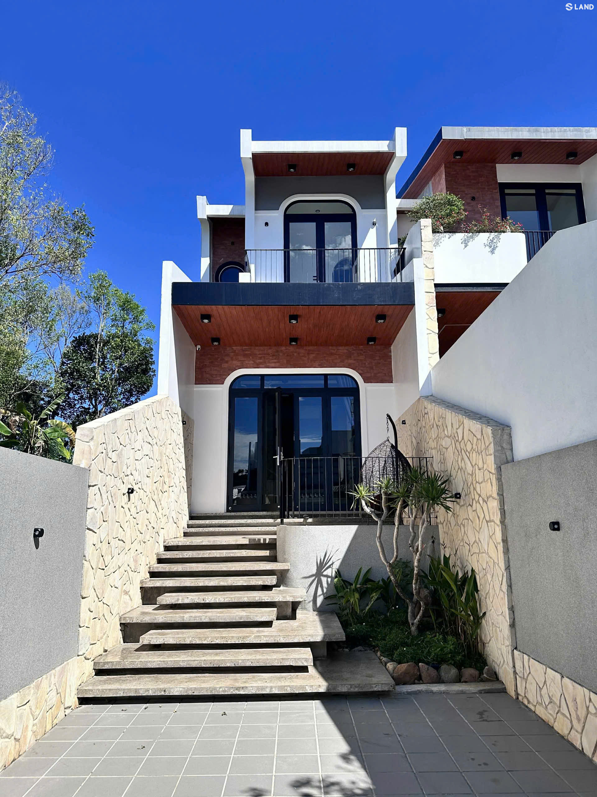 🚩CẬP NHẬT GIÁ MỚI VILLA SÂN VƯỜN 150m2, FULL NỘI THẤT, MẶT TIỀN KIỆT 62 THANH HẢI. ( CÓ THỂ LÀM HOMESTAY TẠO RA DÒNG TIỀN )