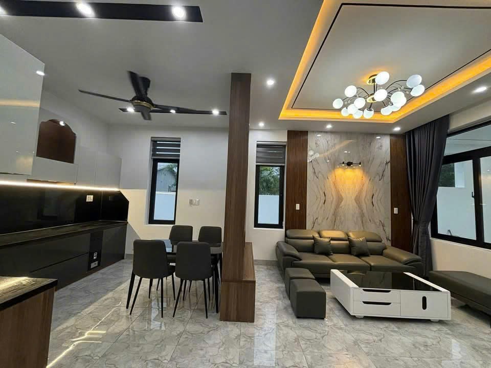 💥💥Rẻ nhất thị trường đến thời điểm hiện tạiNhà 2 tầng full nội thất dọn vào ở ngay