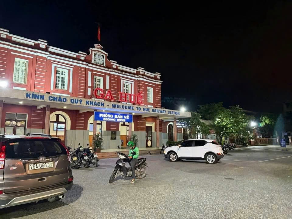 BÁN NHÀ 02 TẦNG ĐỐI DIỆN GA HUẾ, Phường Đúc, Quận Thuận Hoá - Tp Huế