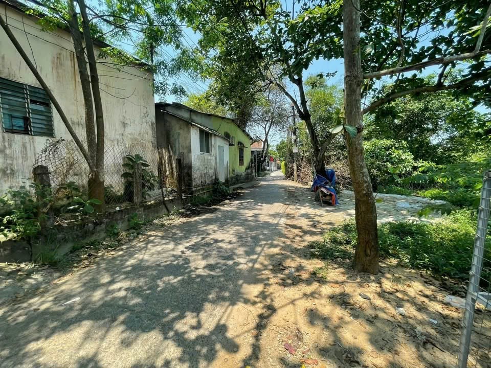 MẶT TIỀN TÚ XƯƠNG VIEW HỒ - NỘI THÀNH HUẾ - KHỔ BIỆT THỰ - 222,5M2. Giá 3 Tỷ XX