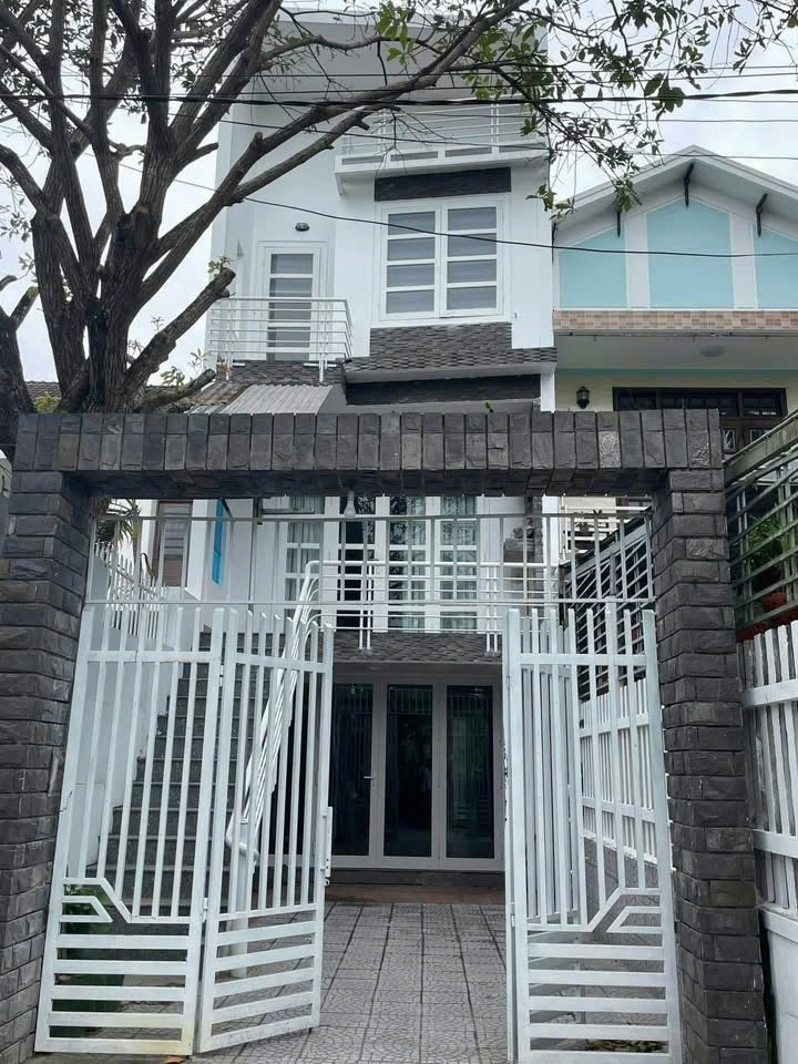 Bán nhà 03 tầng mặt tiền Xóm 3 Ngọc Anh, phường Phú Thượng, Tp.Huế 📌