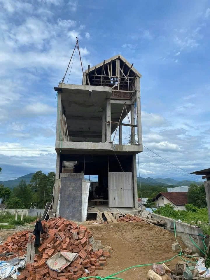 Bán 2 Lô Liền Kề View Săn Mây Kiệt 69 Đường Lê Ngô Cát / Thuỷ Xuân - Tp Huế