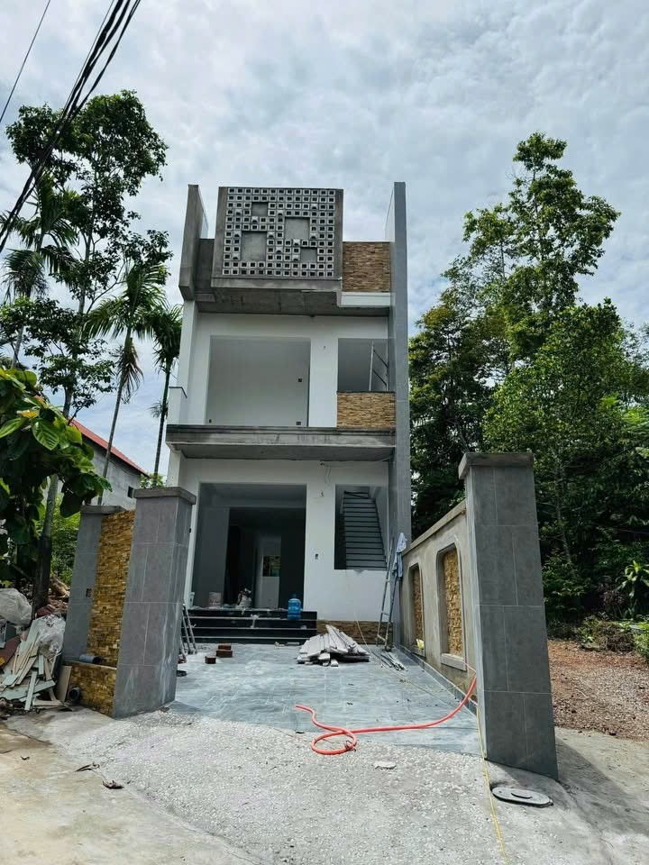 Nhà mặt tiền đường Thu Bồn , phường Thuỷ Xuân - Huế