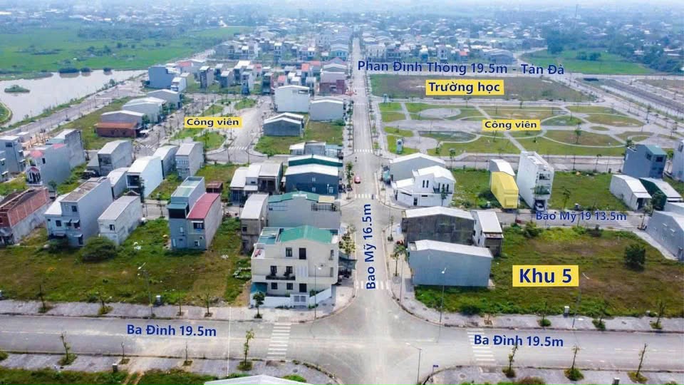 Bán nhà cạnh Công viên lớn - KQH Hương Sơ. Giá siêu rẻ : 1,75 tỷ ( thương lượng )