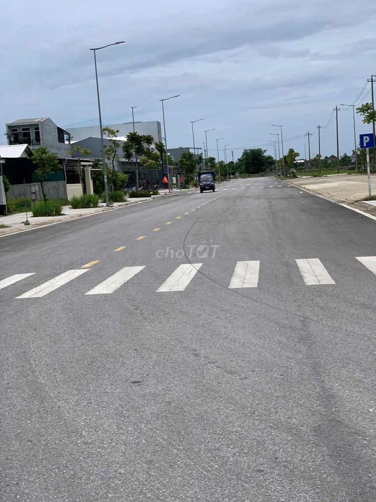 CHÍNH CHỦ BÁN MẶT TIỀN PHAN ĐÌNH THÔNG HƯƠNG SƠ TP HUẾ