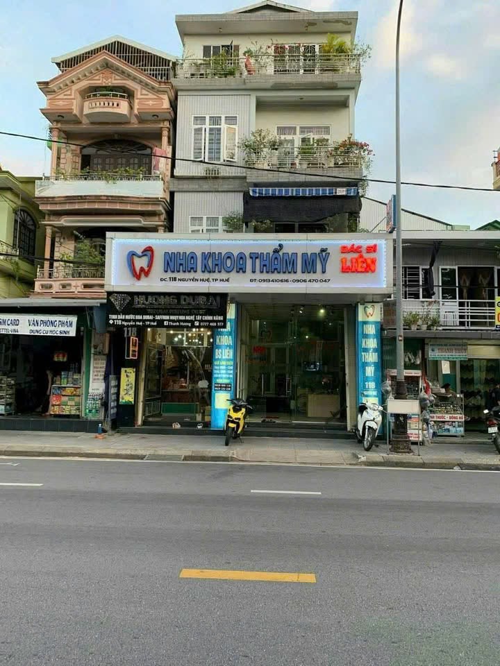BÁN NHÀ MẶT TIỀN 3 TẦNG NGANG 7,5M TRUNG TÂM, TP.HUẾ HÀNG HIẾM GIÁ 1X TỶ 📌
