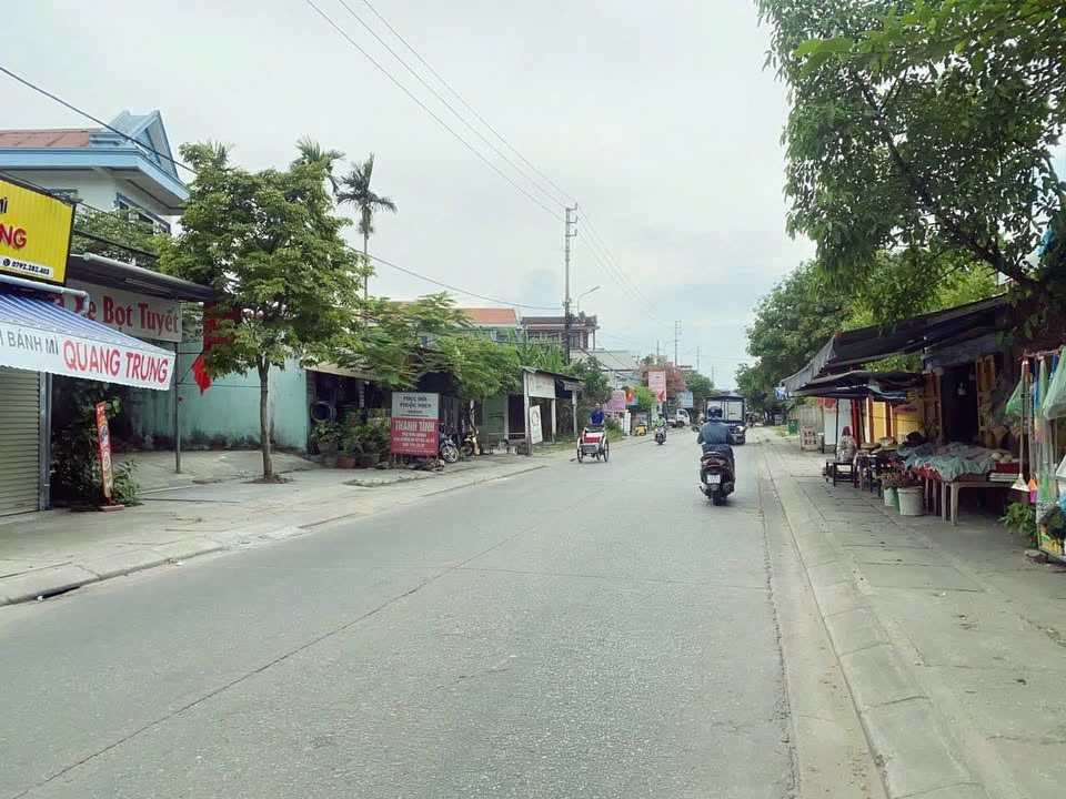 ĐẤT NỀN MẶT TIỀN QUẢNG TẾ - CẠNH NGÃ TƯ TRẦN THÁI TÔNG - P THUỶ XUÂN - TP HUẾ