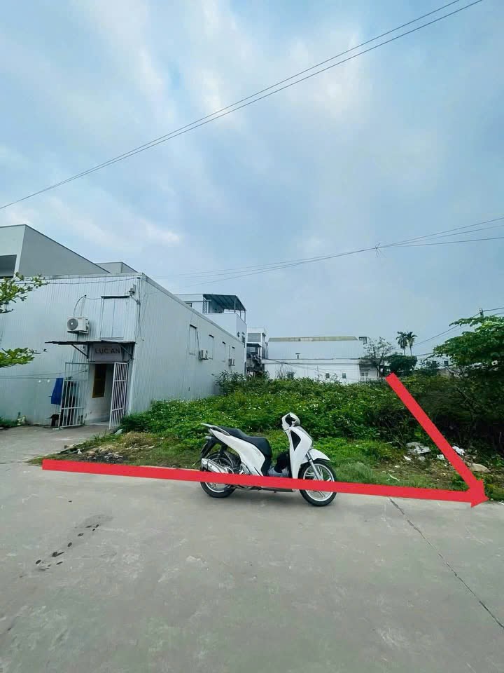 Bán mặt tiền Khổ Biệt Thự KQH Hạ Cồn Trống, phường Phú Thượng, Tp.Huế giá rẻ chỉ 4,1 tỷ