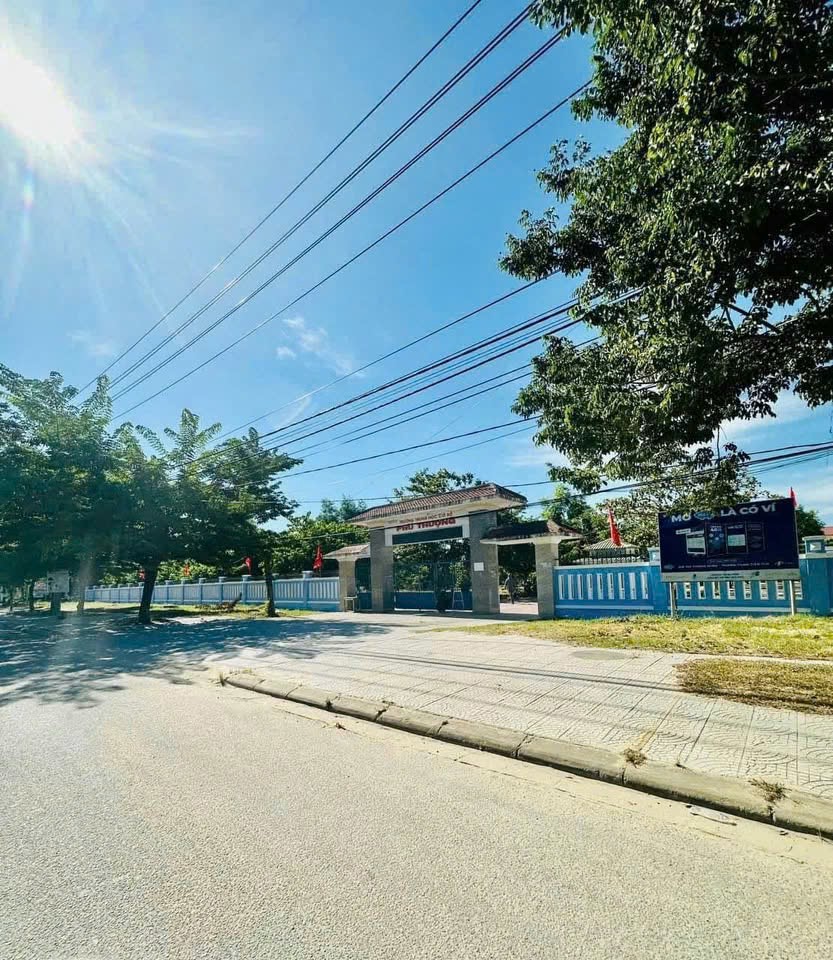 Bán đất mặt tiền Xóm 02 KQH Ngọc Anh, phường Phú Thượng, Tp.Huế giá chỉ 3,x tỷ 📌