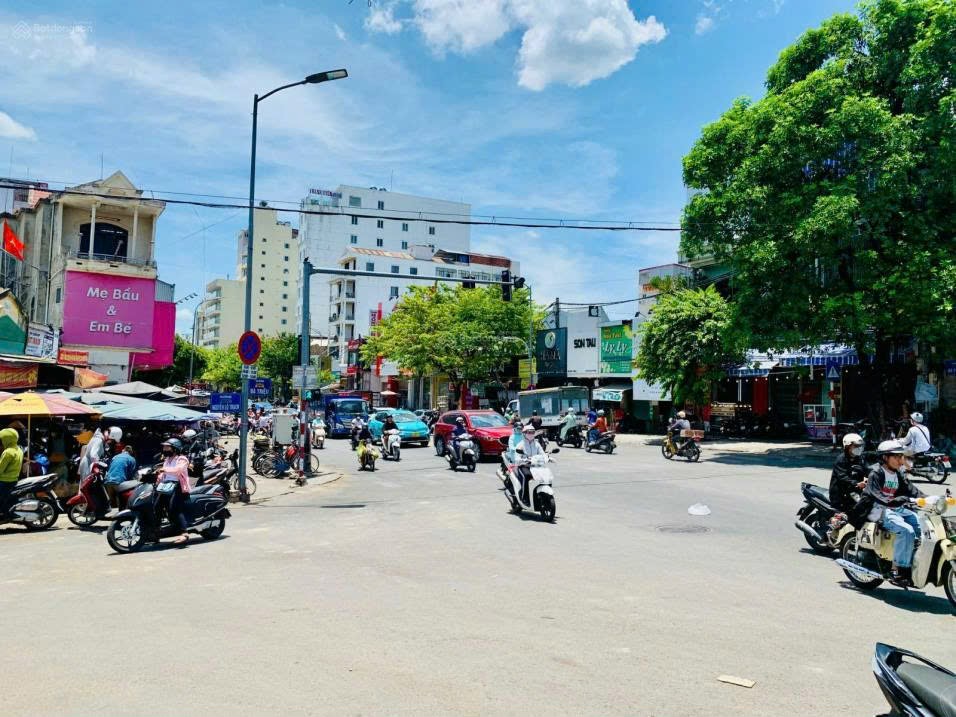 BÁN NHÀ 2 TẦNG SIÊU RẺ 99/20 ĐẶNG HUY TRỨ, THÔNG KIỆT Ô TÔ NGỮ BÌNH, P. PHƯỚC VĨNH, Q. THUẬN HOÁ, TP HUẾ