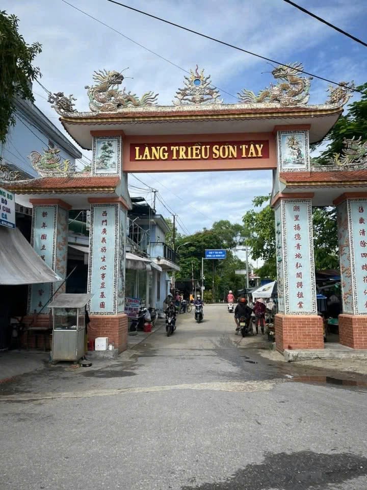 ĐẤT ĐẸP TRIỀU SƠN TÂY- GẦN LÝ THÁI TỔ
